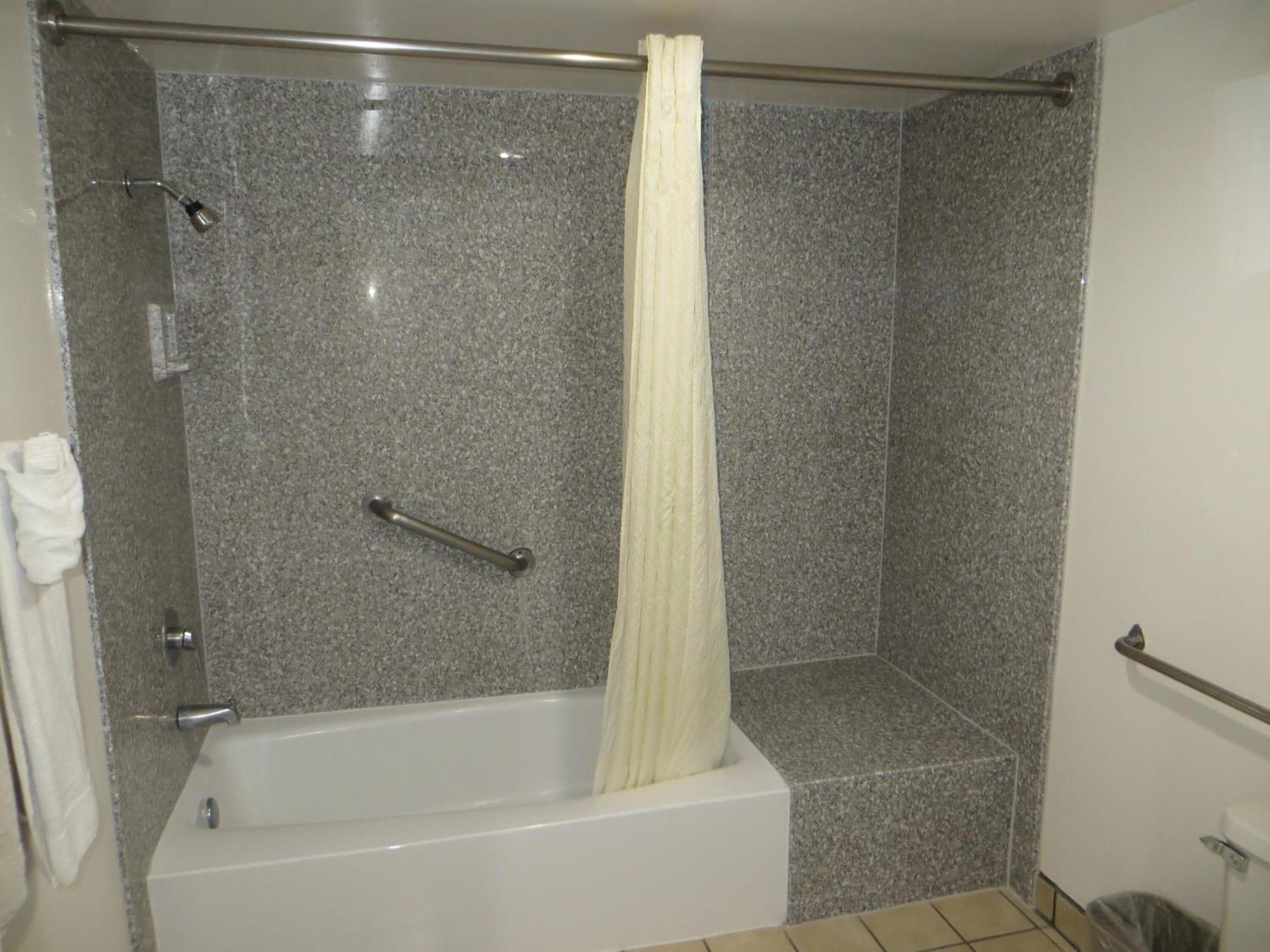 Riverside Inn & Suites Luaran gambar
