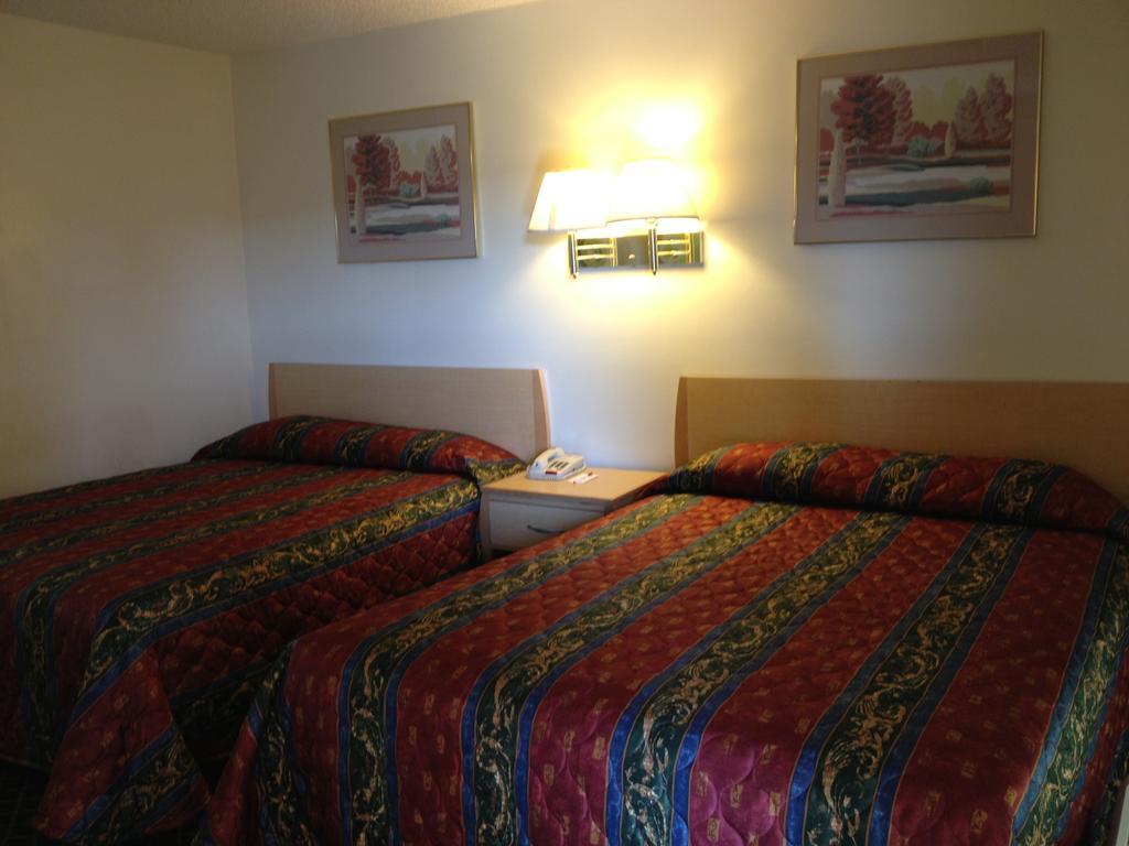 Riverside Inn & Suites Luaran gambar