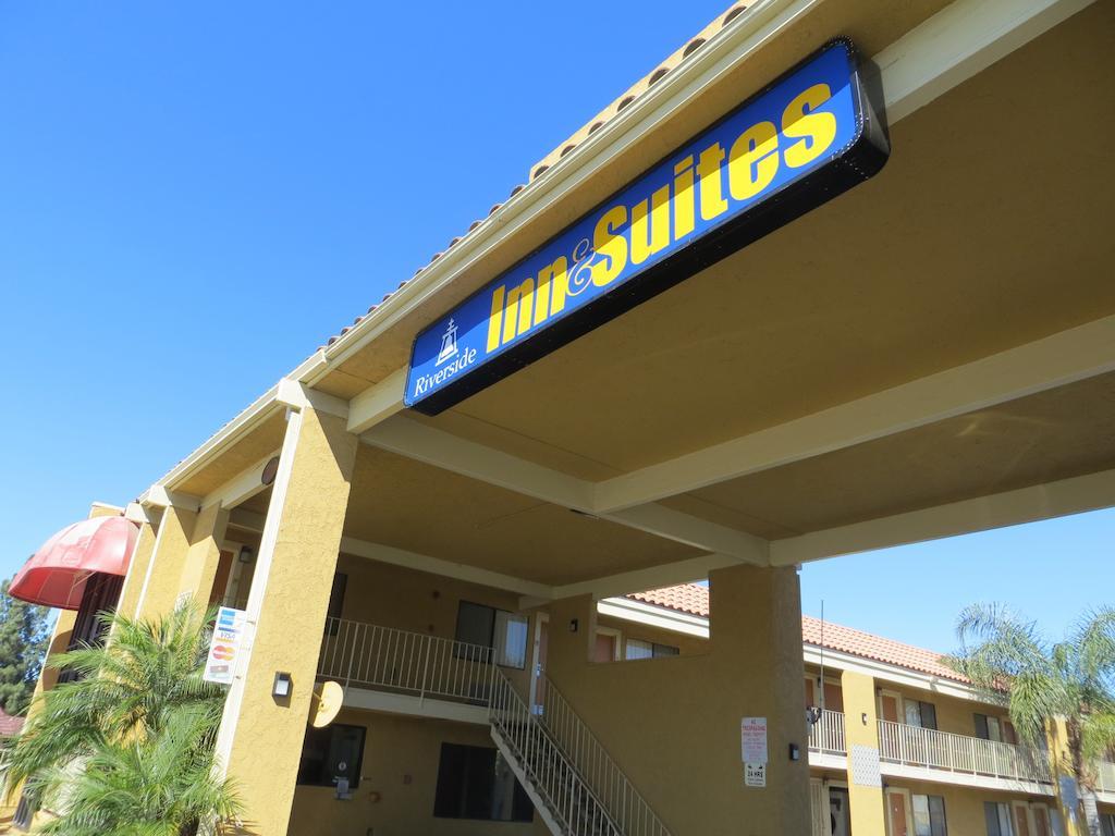 Riverside Inn & Suites Luaran gambar