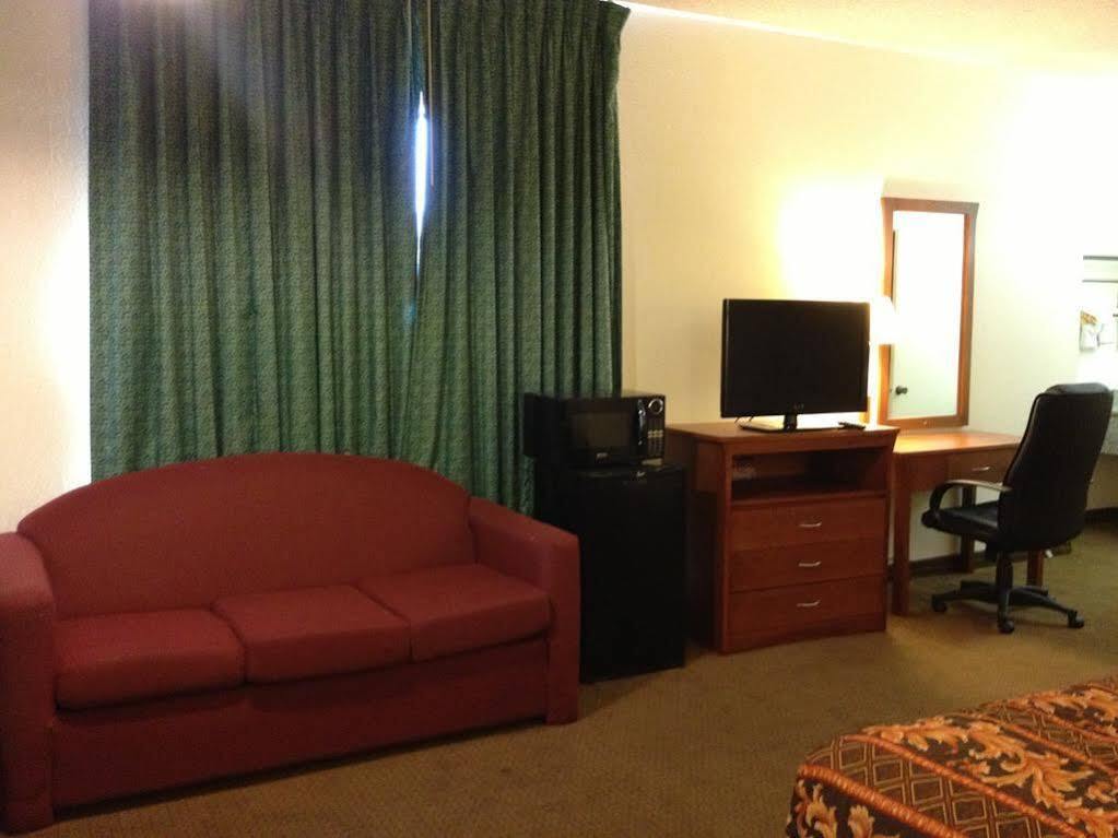 Riverside Inn & Suites Luaran gambar